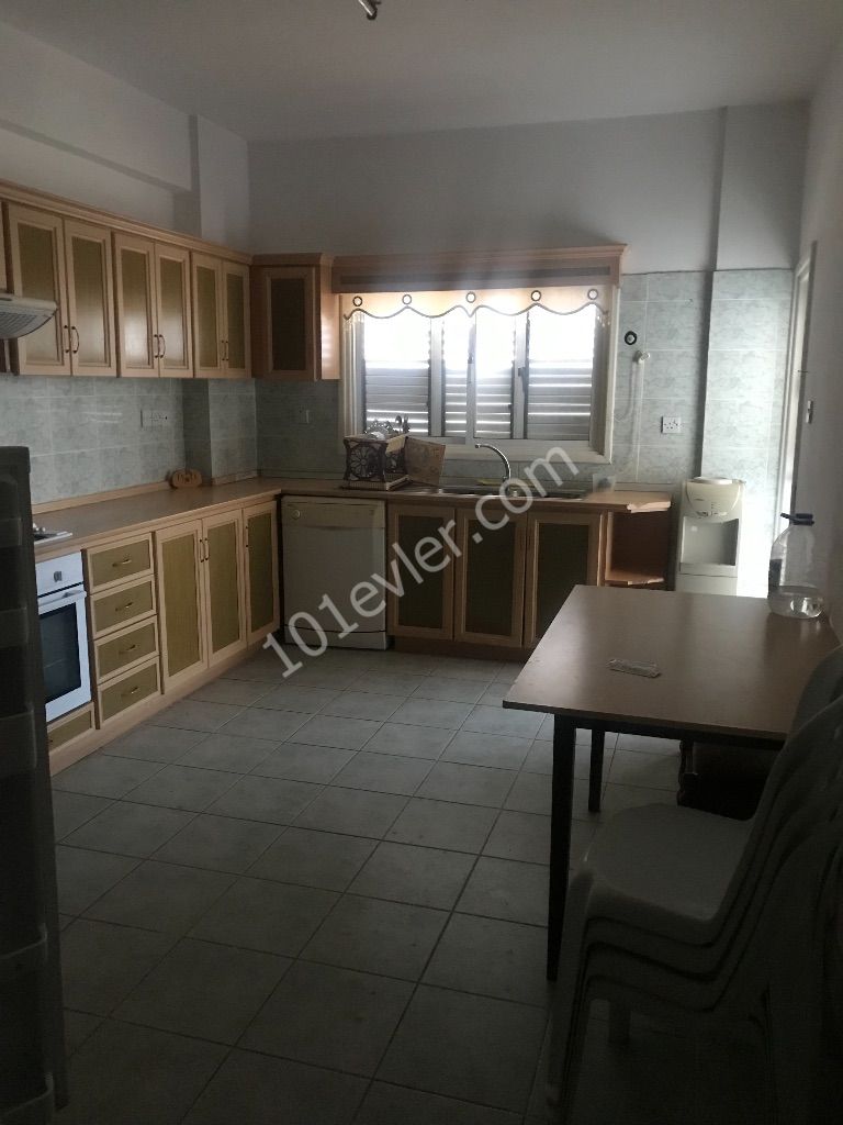 MAGUSA GÜLSERENDE 3+1 SATILIK DAİRE 