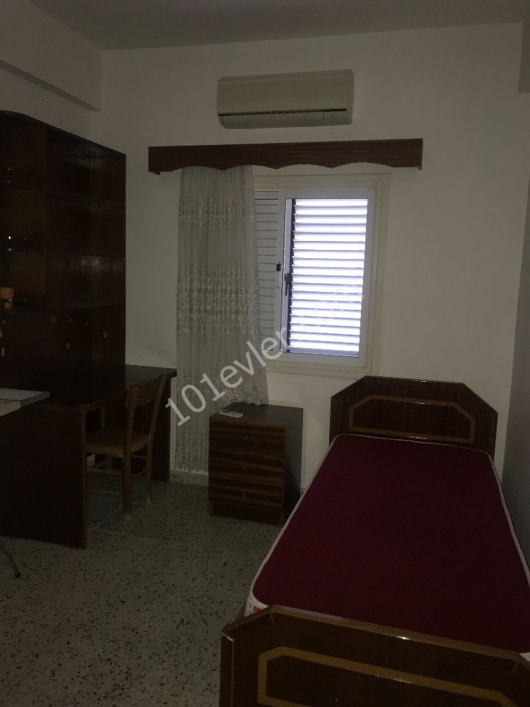 MAGUSA GÜLSERENDE 3+1 SATILIK DAİRE 