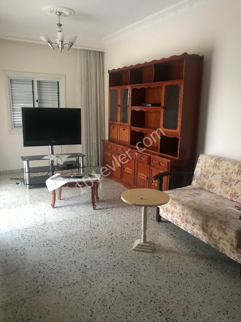 MAGUSA GÜLSERENDE 3+1 SATILIK DAİRE 