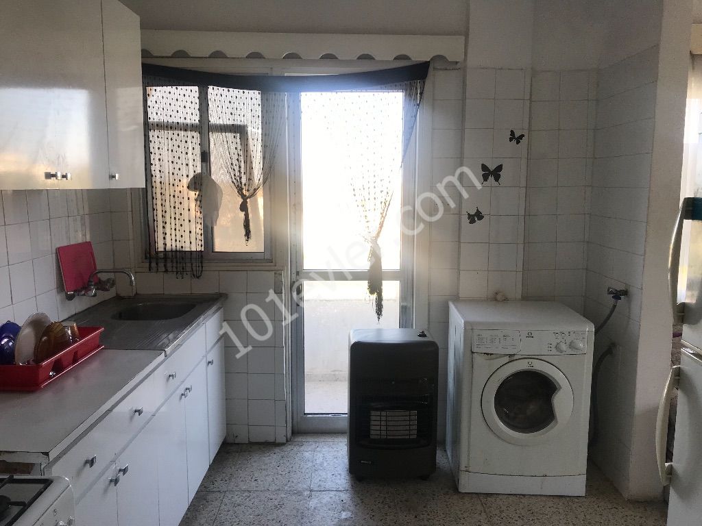 MAGUSADA SATILIK 2+1 DAİRE 