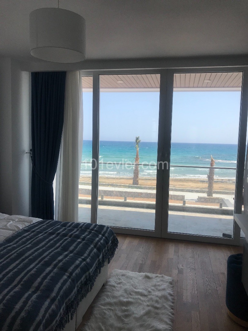 3+1 BEACHFRONT 3+1 VILLA FOR SALE WITH SEA view FROM THE SEA ** 