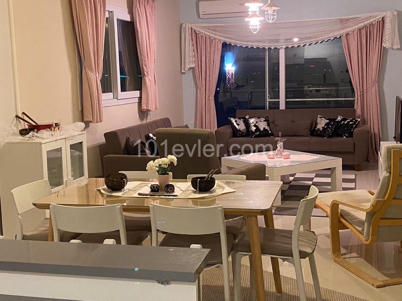 DENİZDEN İSKELEDE deniz manzaralı SATILIK 3+1 DAİRE 