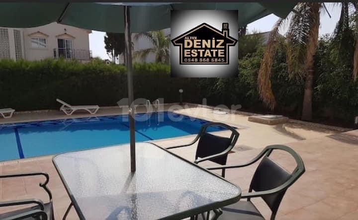 DENİZDEN İSKELEDE haftalık KİRALIK havuzlu 4+1  VİLLA 