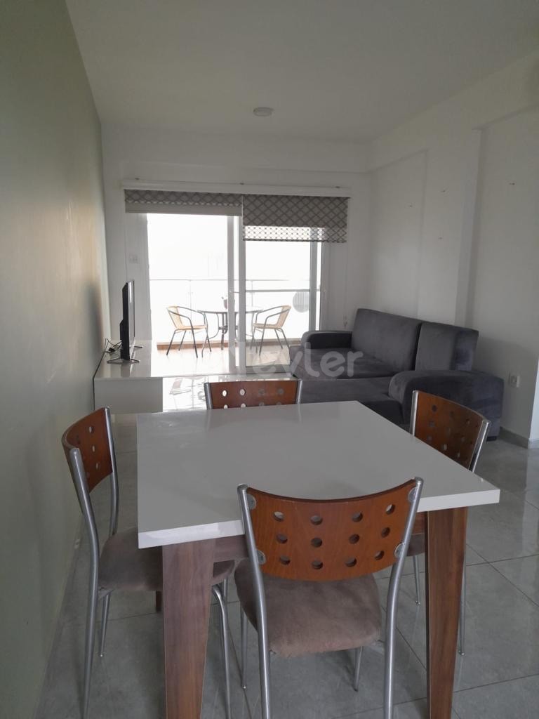 2+1 APARTMENT FOR SALE IN Caeserda ON THE PIER FROM THE SEA ** 