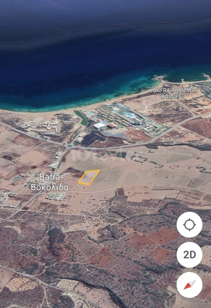 LAND FOR SALE 4.5 decares suitable for villa construction in bafra hotels region from the sea