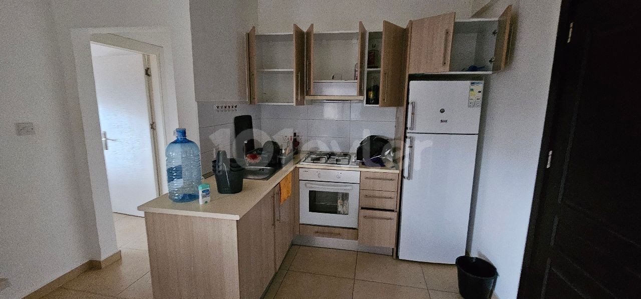 kiralık 2+1 gulseren Gazimağusa eşyalı ((uii)) 2+1 for rent Famagusta gulseren ((uii)) واحد دو خوابه اجاره ماگوسا گلسرن فرنیش