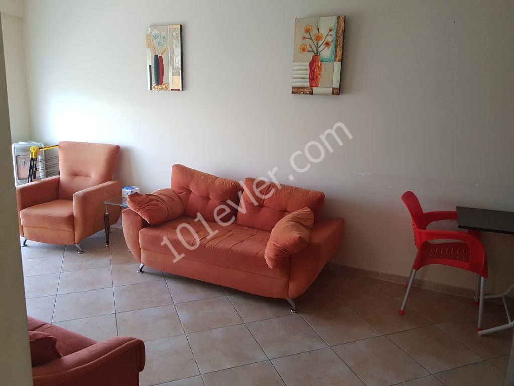 Flat To Rent in Girne Merkez, Kyrenia