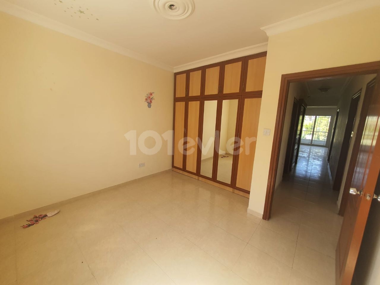 23 April spacious unfurnished 3-bedroom rental apartment next to the primary school.. ** 