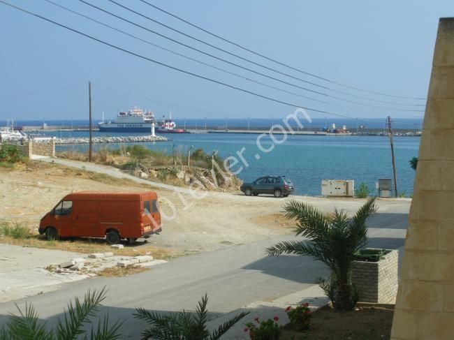 3 Bedrooms large flat for rent with beautiful sea view. 