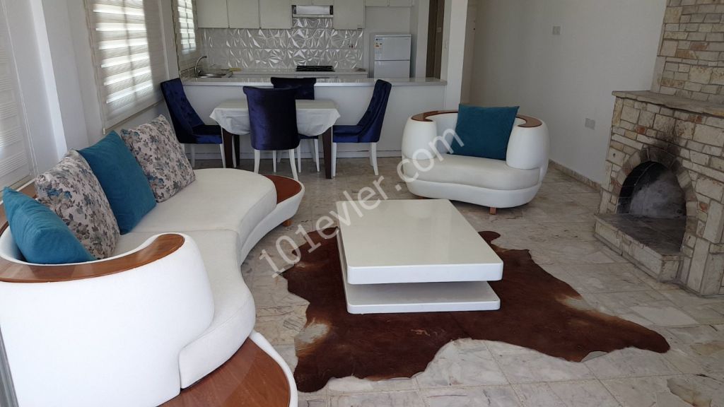 Flat To Rent in Girne Merkez, Kyrenia