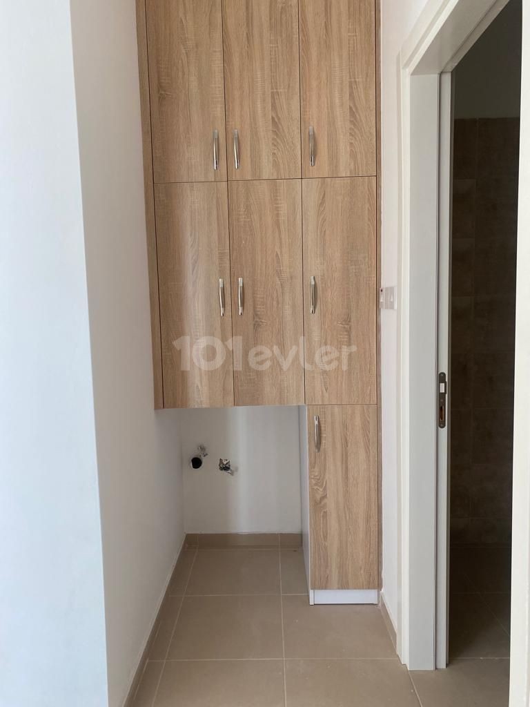 3+1 (Türkische KOKANLI ) (189 m2) PENTHOUSE zum Verkauf in Famagusta YENIBOGAZICI **  ** 