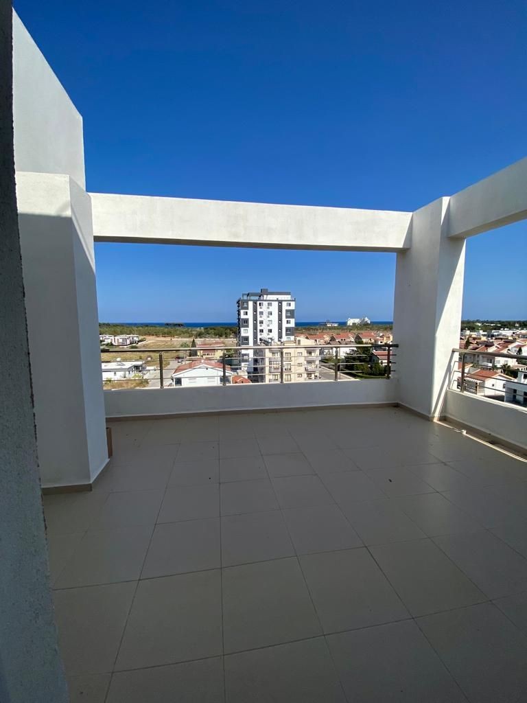 3+1 (Türkische KOKANLI ) (189 m2) PENTHOUSE zum Verkauf in Famagusta YENIBOGAZICI **  ** 