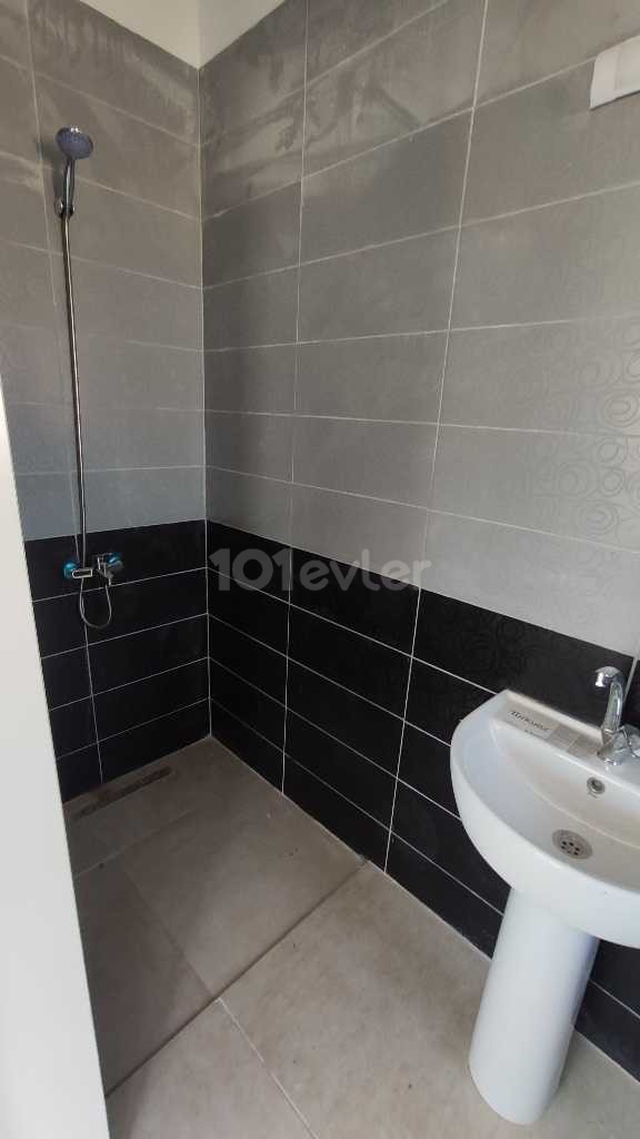 3+1 apartment for sale in Tuzla 