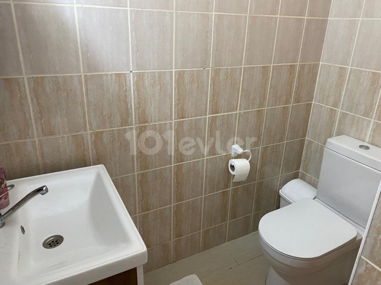 GAZİMAĞUSA MERKEZ DE SATILIK 3+1 DAİRE