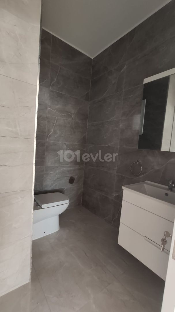 GAZİMAĞUSA'da SATILIK SIFIR 2+1 PENTHOUSE