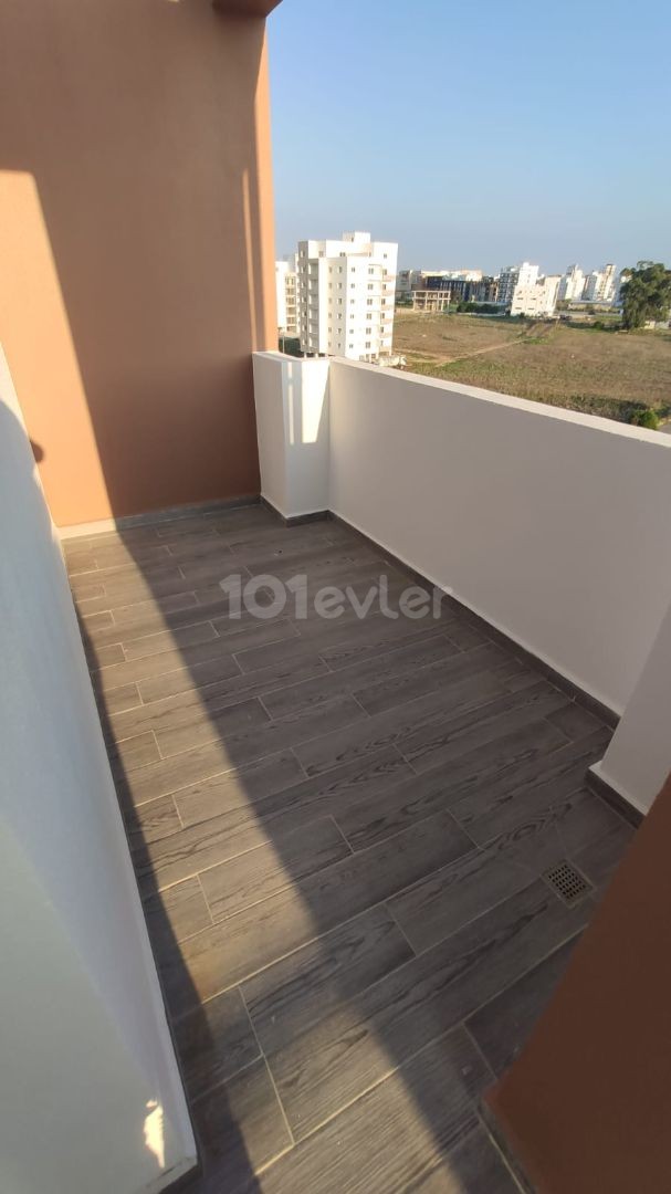 GAZİMAĞUSA'da SATILIK SIFIR 2+1 PENTHOUSE