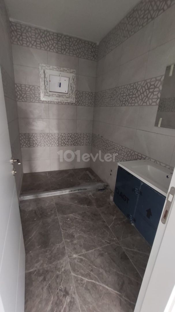 YENİBOĞAZİÇİ'inde SATILIK SIFIR 90m2 2+1 DAİRELER