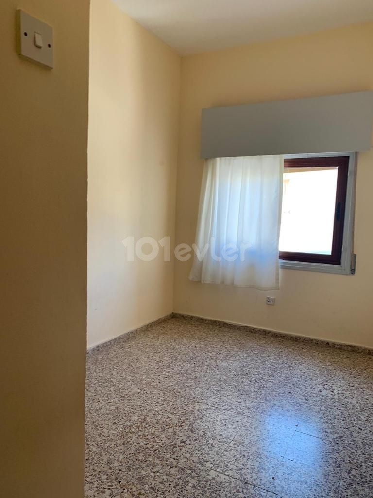 TURKISH COB APARTMENT FOR SALE IN GAZIMAGUSA BAYKAL