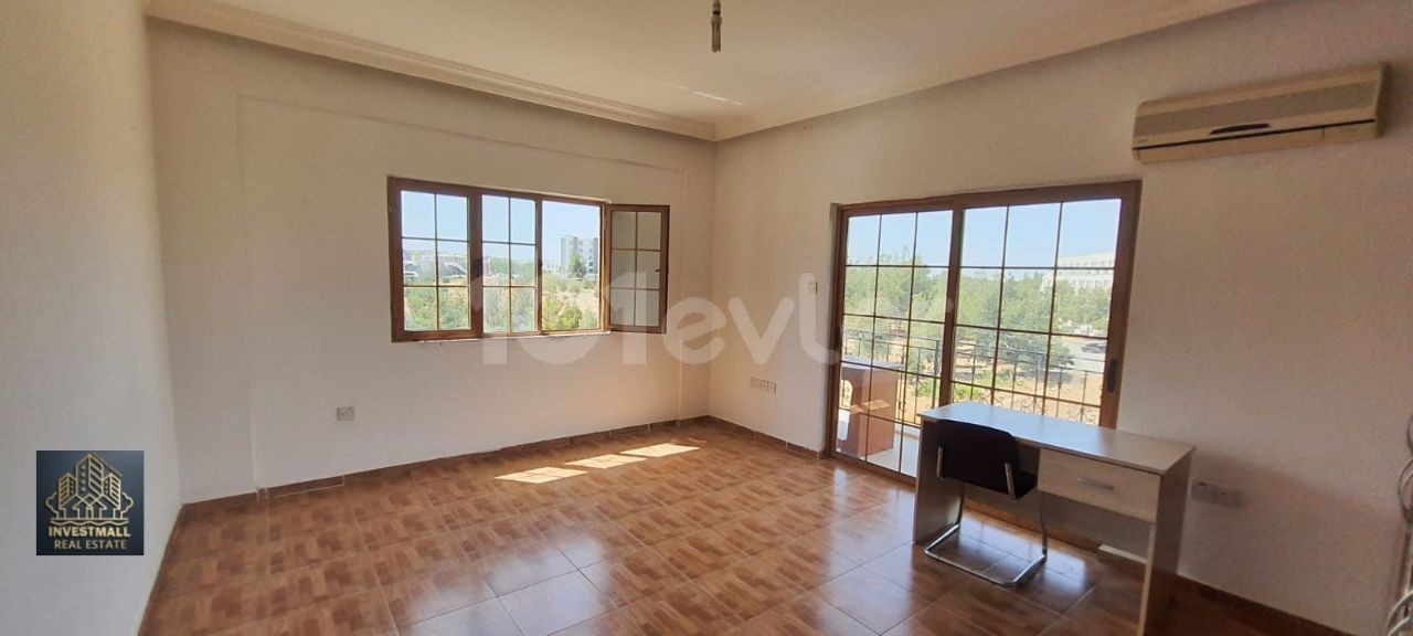 VERY AFFORDABLE 160 SQUARE METERS 3+1 SEA VIEW APARTMENT FOR SALE IN FAMAGUSTA REGION