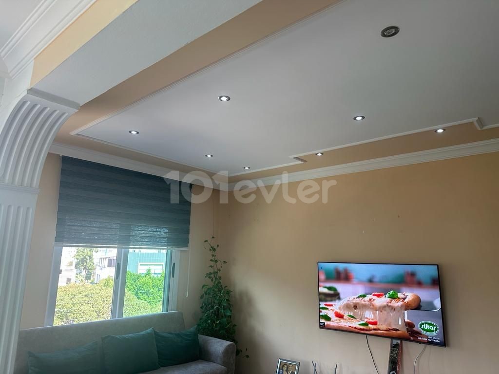 3+1 flat for sale in Kyrenia center. It will be given unfurnished.