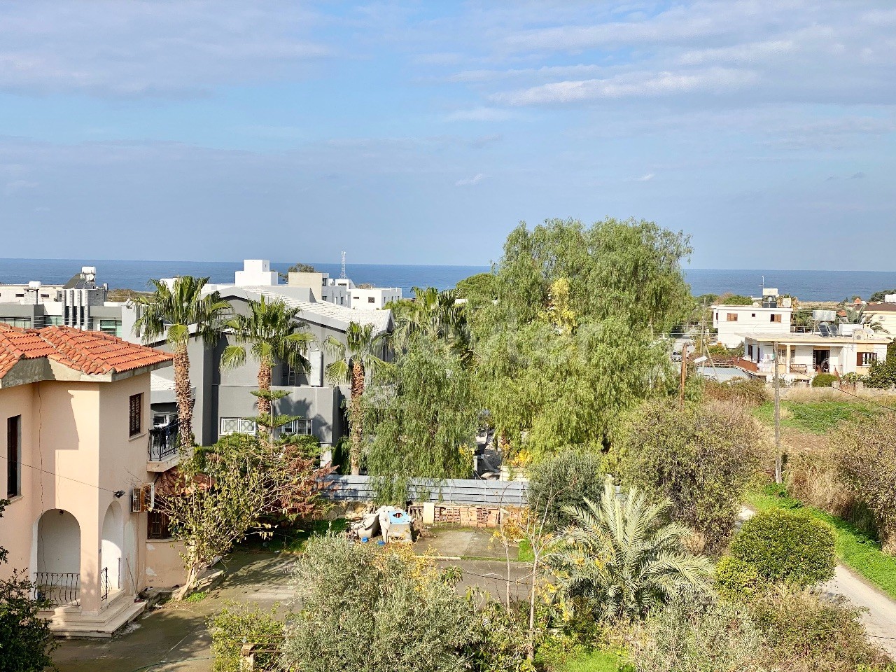 Kyrenia Alsancak / 2 / 3 Schlafzimmer Villen zu verkaufen/Gelegenheit Preis!!! / Garten / Meerblick ** 