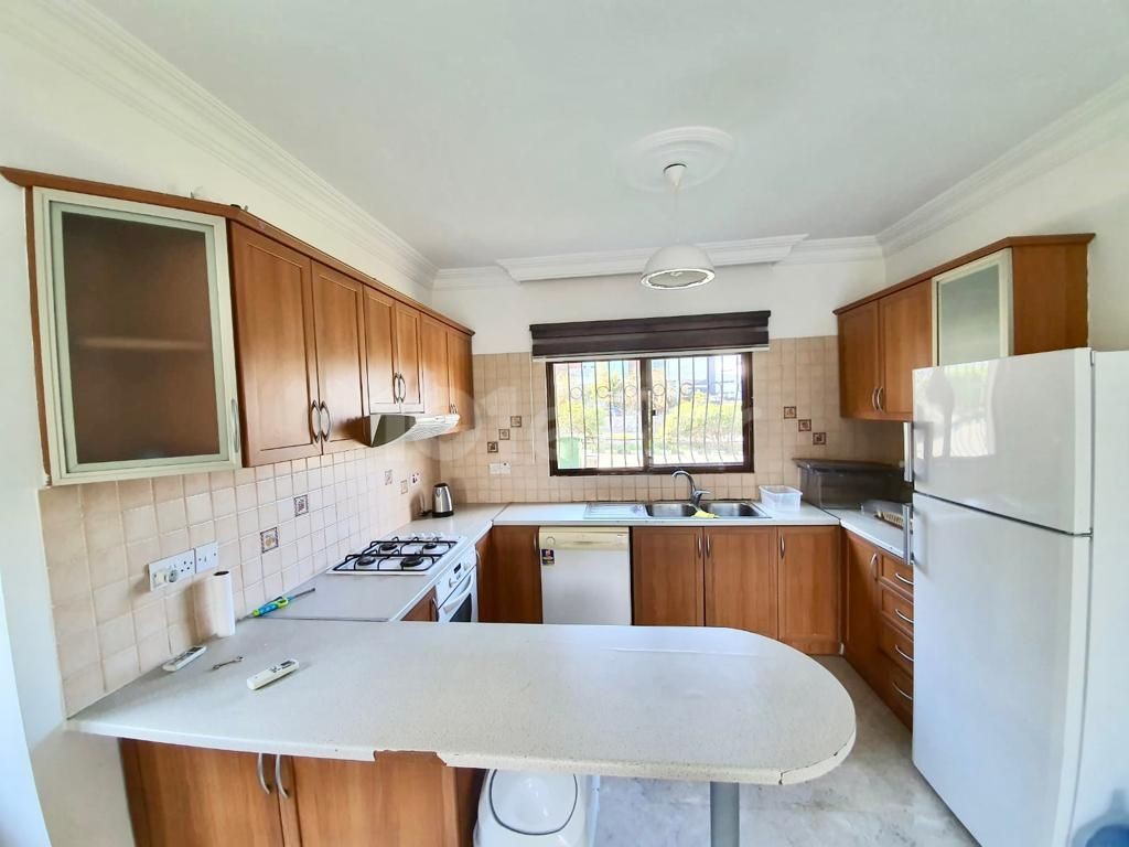 Semi Detached To Rent in Karaoğlanoğlu, Kyrenia