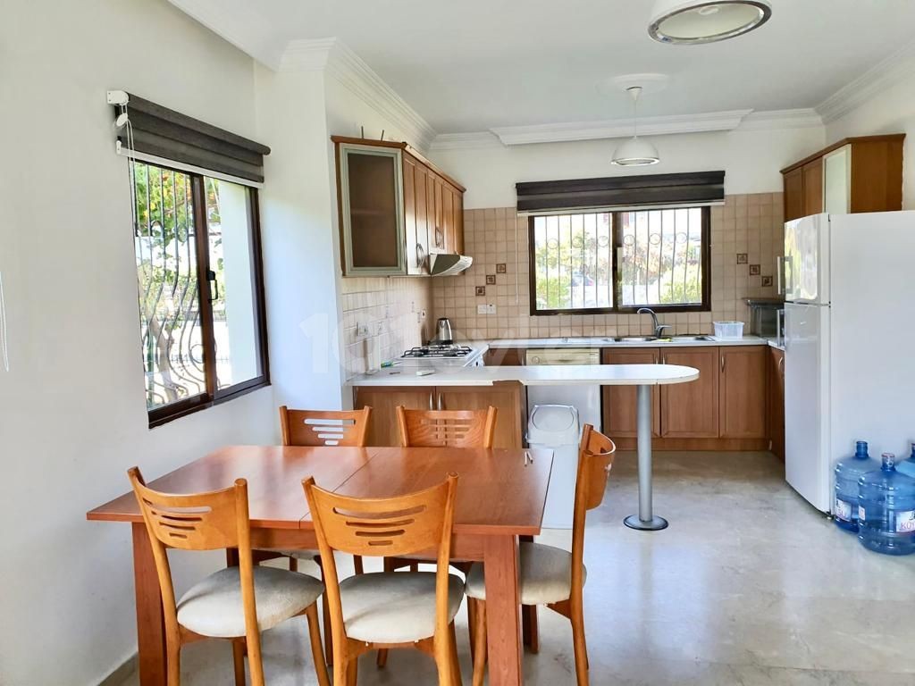 Semi Detached To Rent in Karaoğlanoğlu, Kyrenia