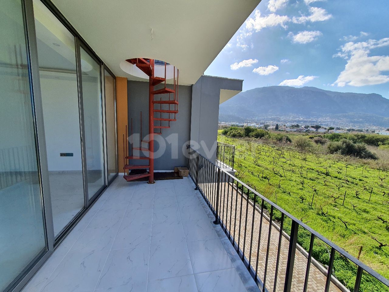Kyrenia Alsancak | Mountain Sea View | OPPORTUNITY PRICE| 1Km From The Sea | Roof Terrace ** 