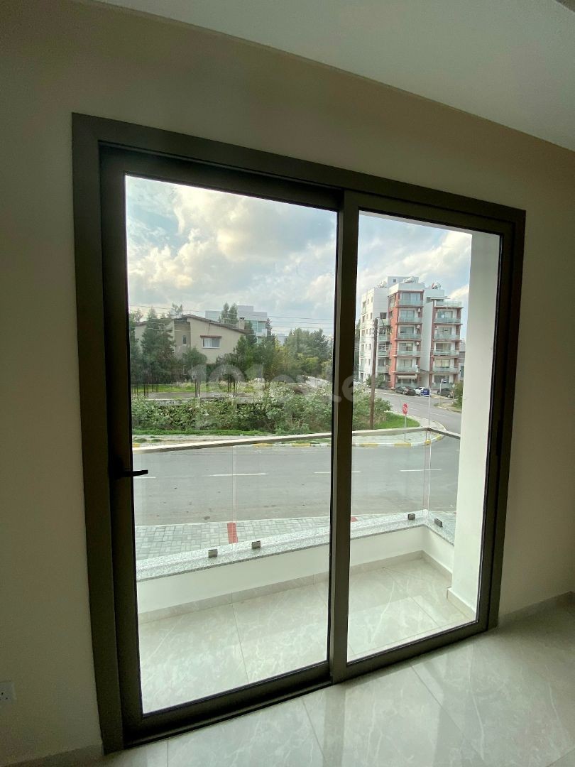 in Girne Merkez | Within Walking Distance To All Amenities | 1+1 Flat with Balcony ** 