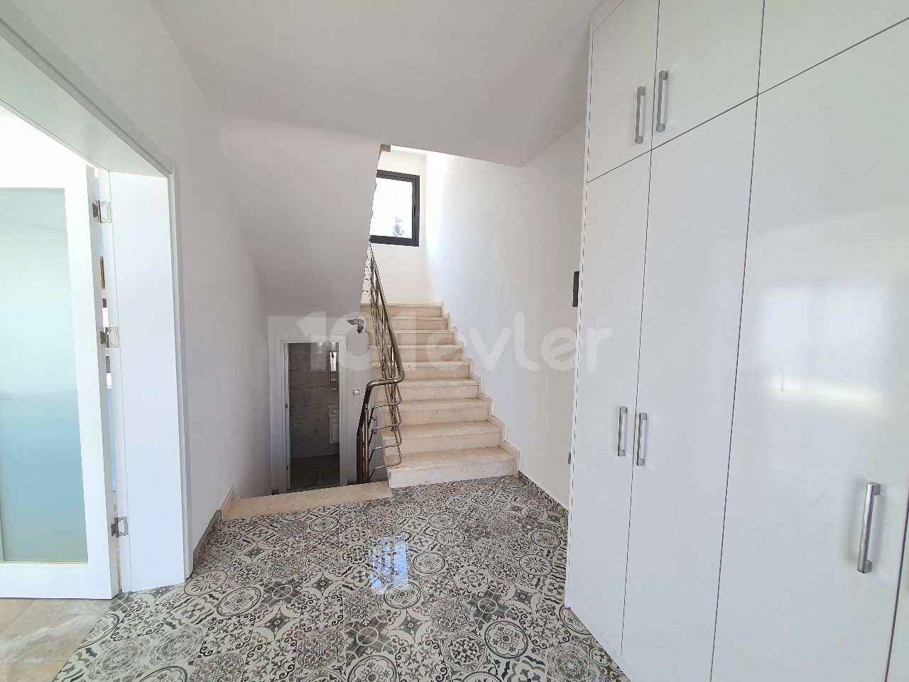 Kyrenia Alsancak | 1 KM from the sea | Mountain Sea View / Bahceli Villa ** 