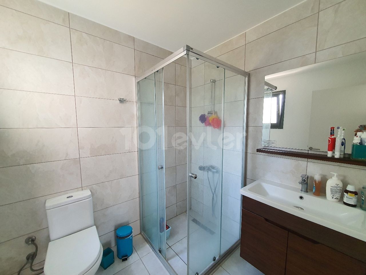 Kyren Alsancak / Complex with Shared Pool | Ground Floor Apartment with Garden ** 