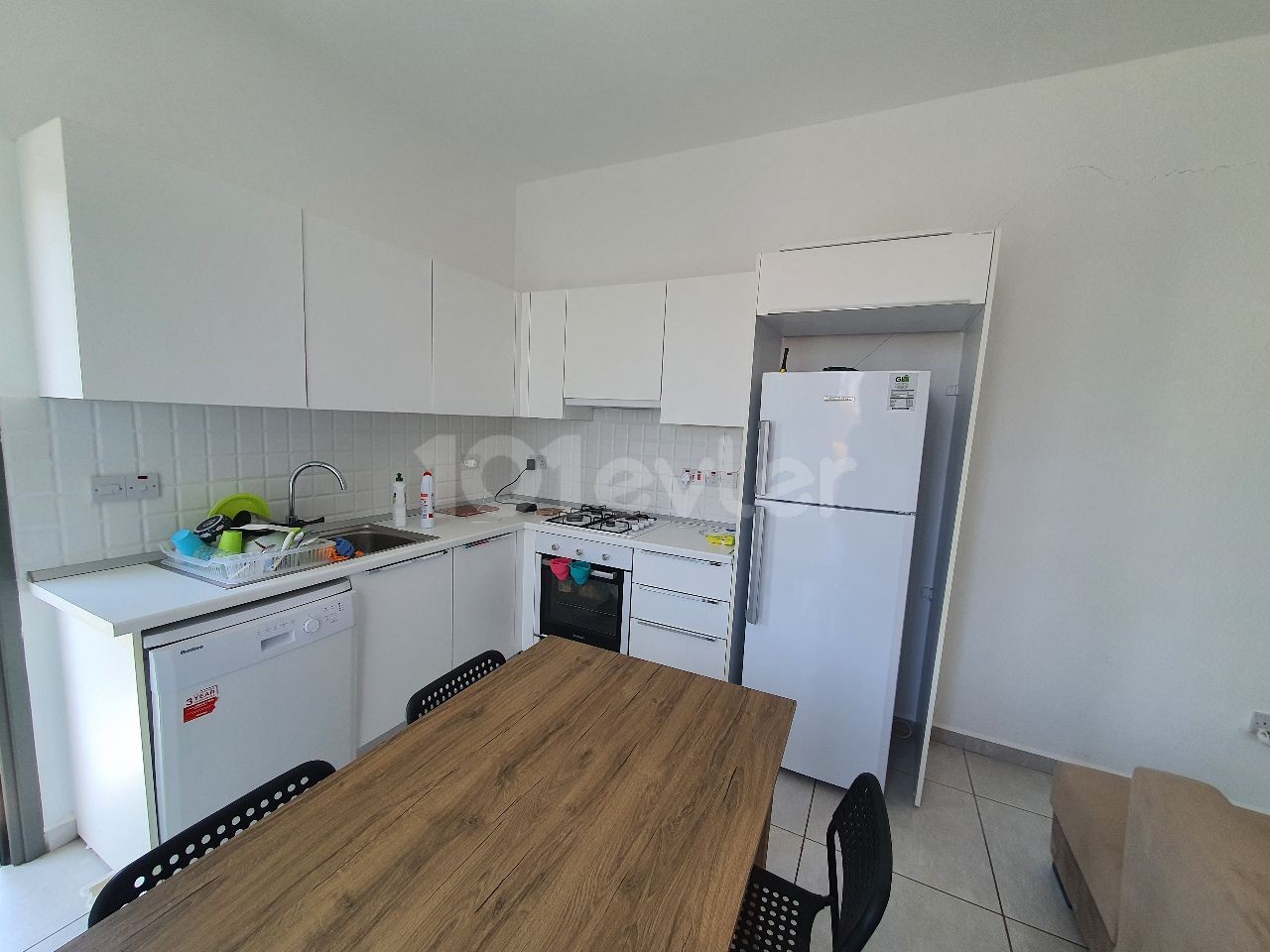 Kyrenia Alsancak / Grundstück Mit Gemeinschaftspool / Wohnung Im Erdgeschoss Mit Garten ** 