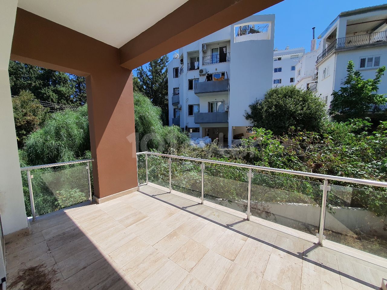 Girne Zeytinlik | Turk Kocanli | 3 Oda + Yardımcı Ev