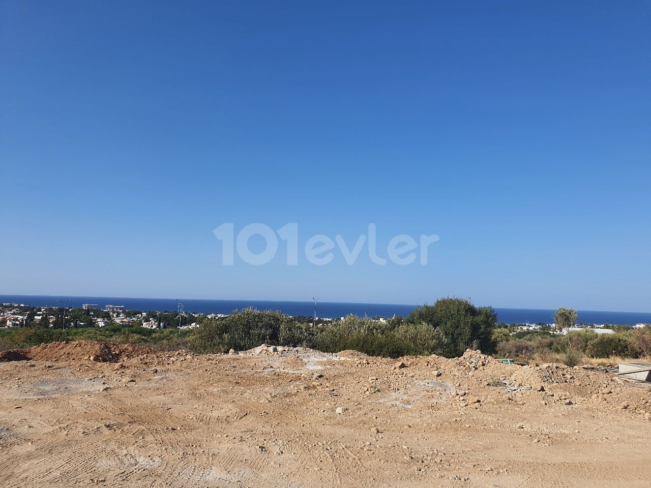 Kyrenia Edremit; Mountain Sea View, Villalik Decak ** 
