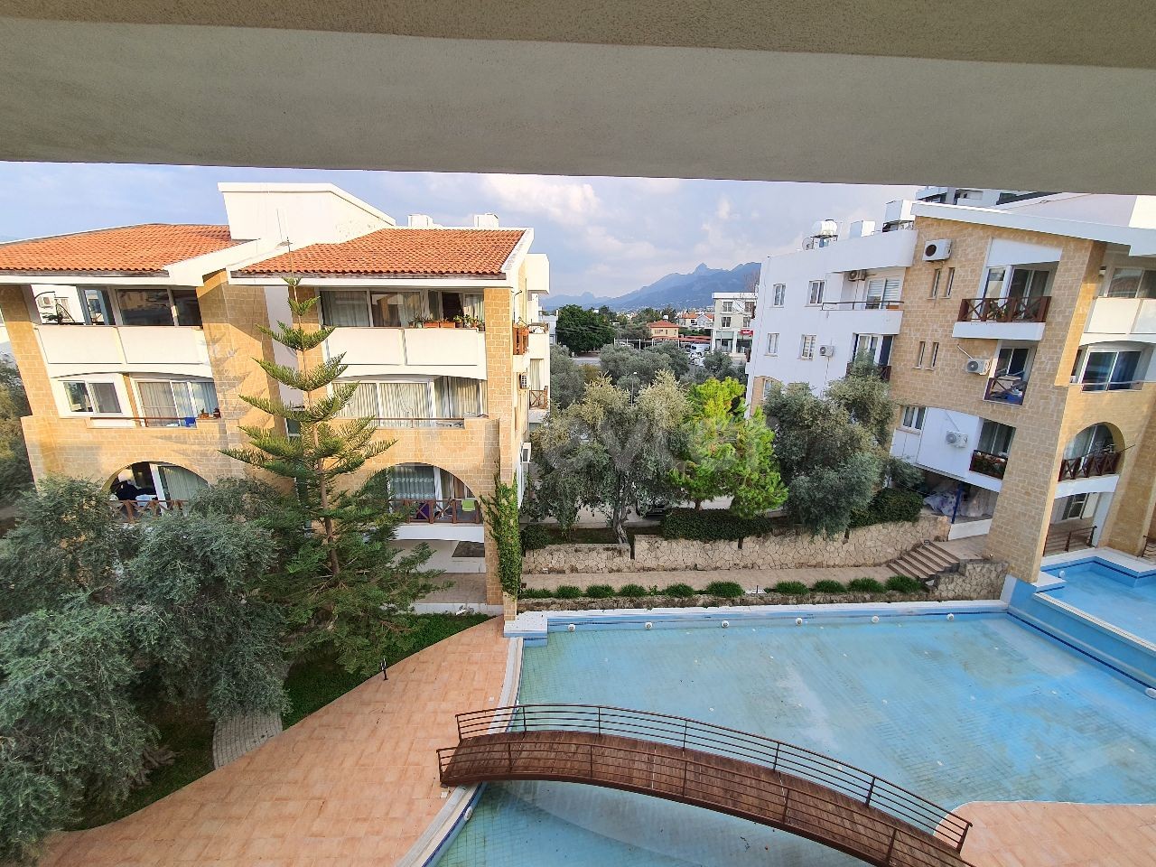 Kyrenia Center; Complex with Communal Pool, TURK KOCANLI, Furnished, Tenanted Apartment