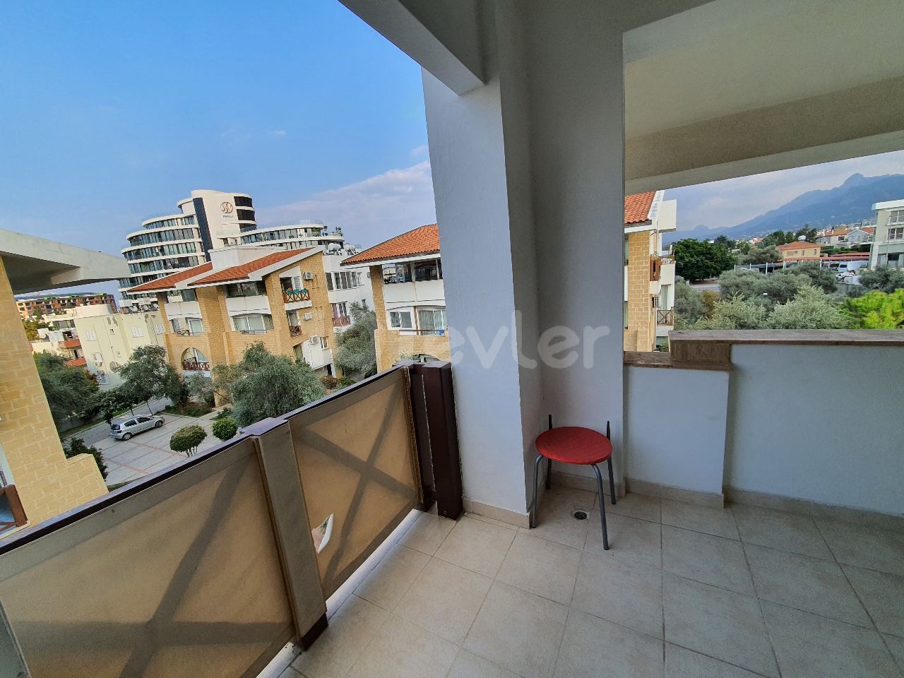 Girne Merkez; Ortak Havuzlu Sitede, TURK KOCANLI, Esyali, Kiracılı Daire