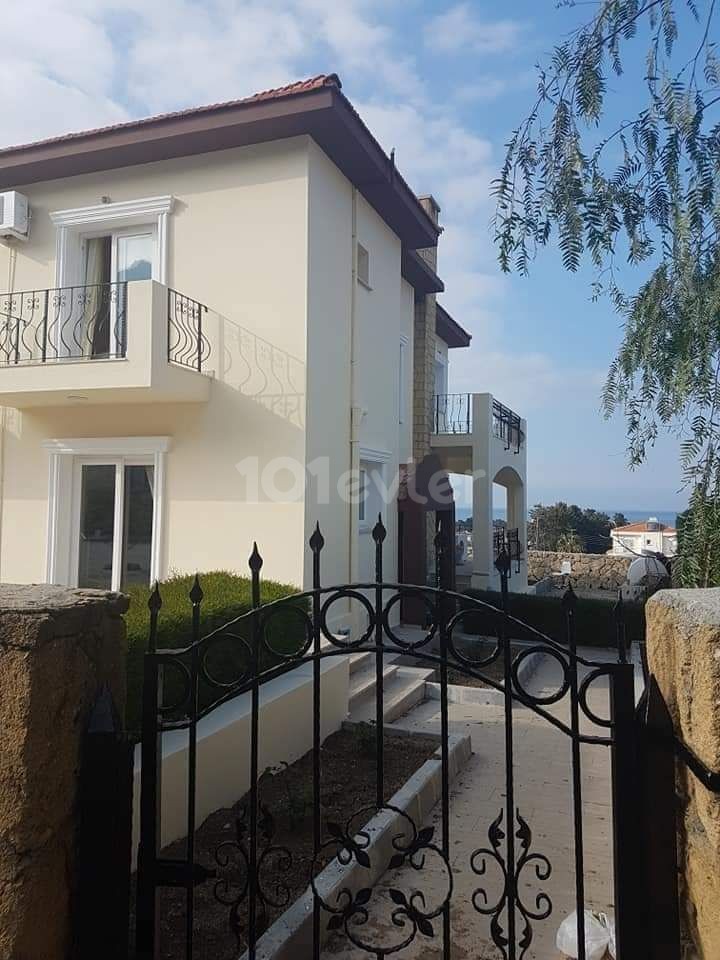 Villa For Sale in Karşıyaka, Kyrenia