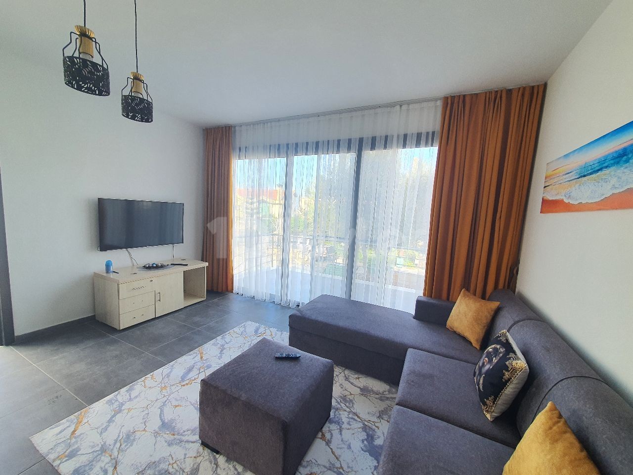 Girne Karaoğlanoğlu; Gau Civari, Full Esyali,  Balkonlu Villa