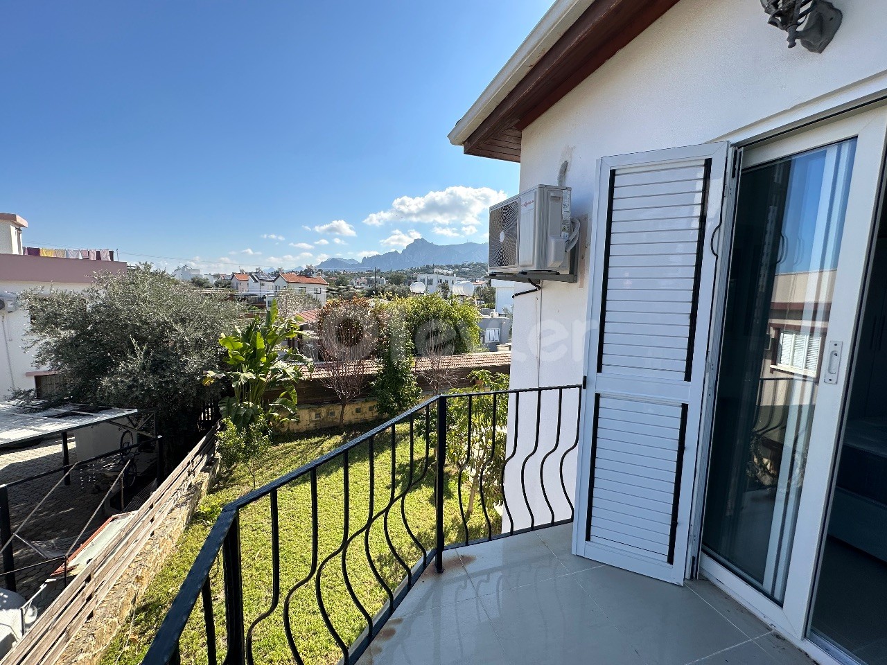 Kyrenia Edremit; Magnificent Location, 3 Bedroom, Fully Furnished Villa