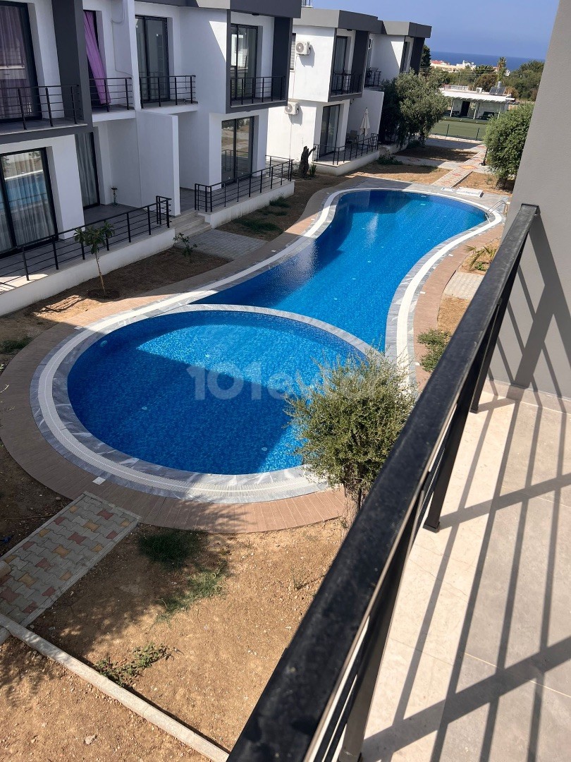 Girne Lapta; Bestmar Market Civarı, Kiralık Full Yeni Eşyalı Villa