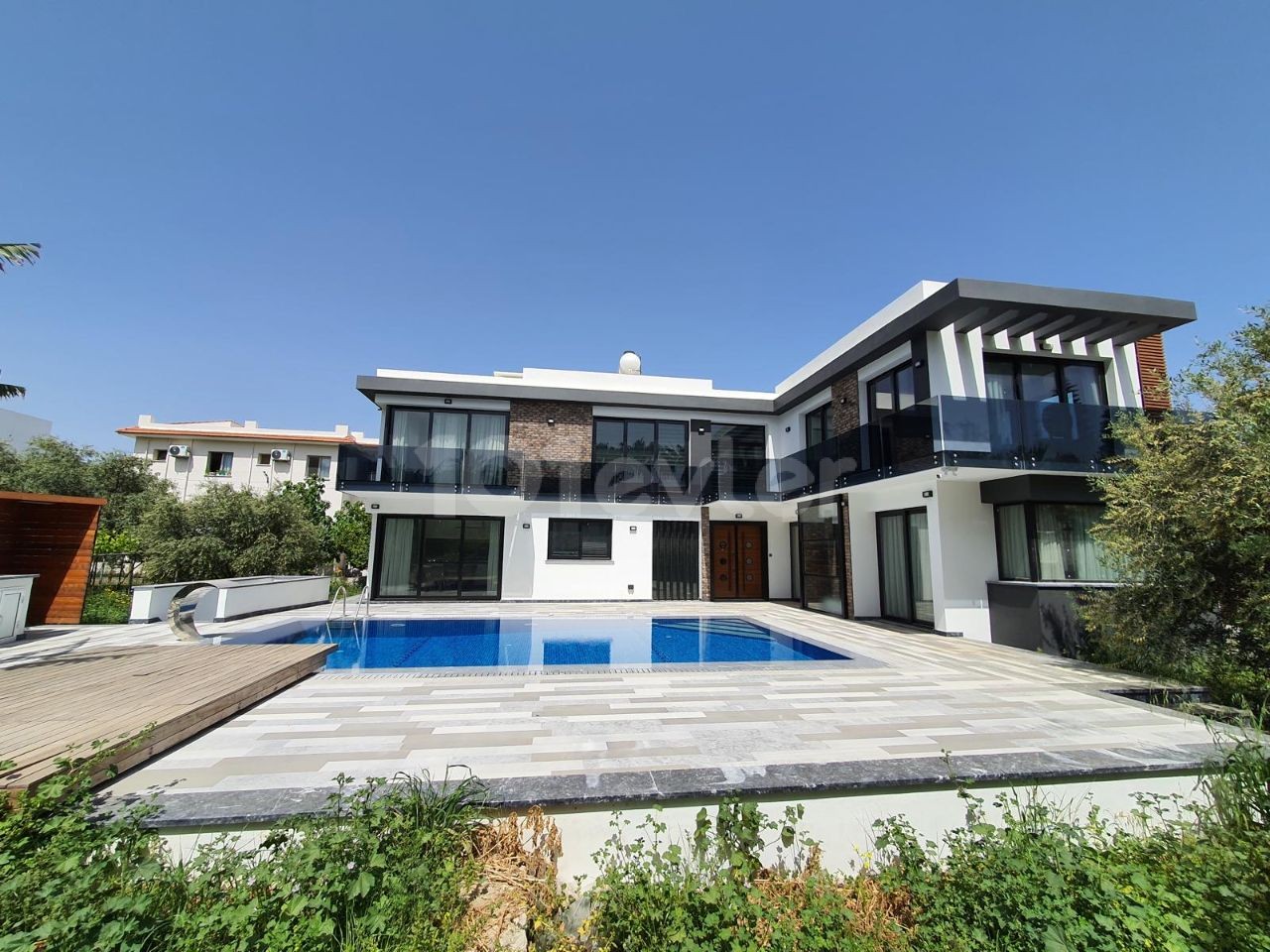 Kyrenia Edremit; Fully Furnished, Ultra Luxury 4 Bedroom + 1+1 with Hobby House
