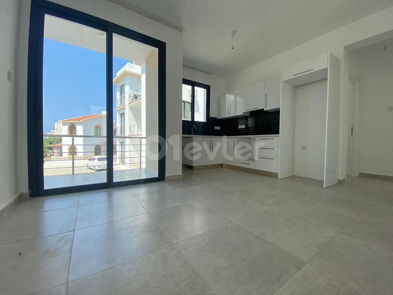 KYRENIA ALSANCAK 2 + 1 APARTMENT FOR SALE ** 