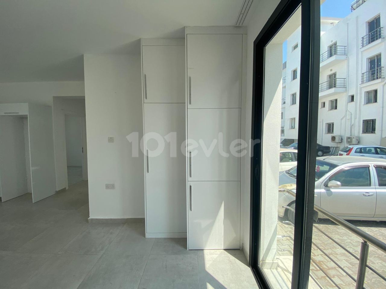 GİRNE ALSANCAK 2+1 SATILIK DAİRE 