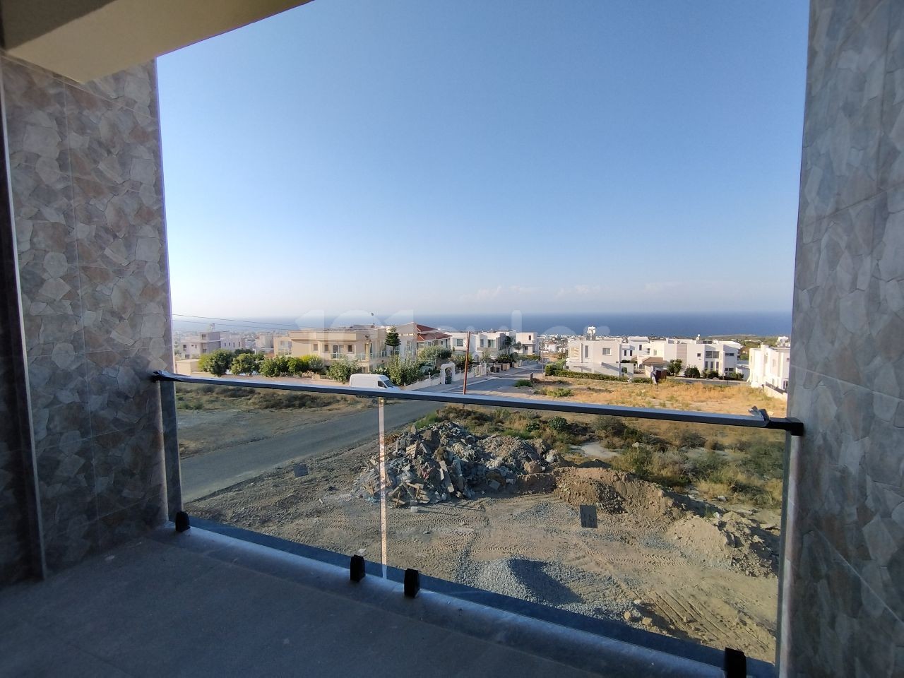 Kyrenia Catalkoy 4 + 1 Pool Villa with Sea View for Sale ** 