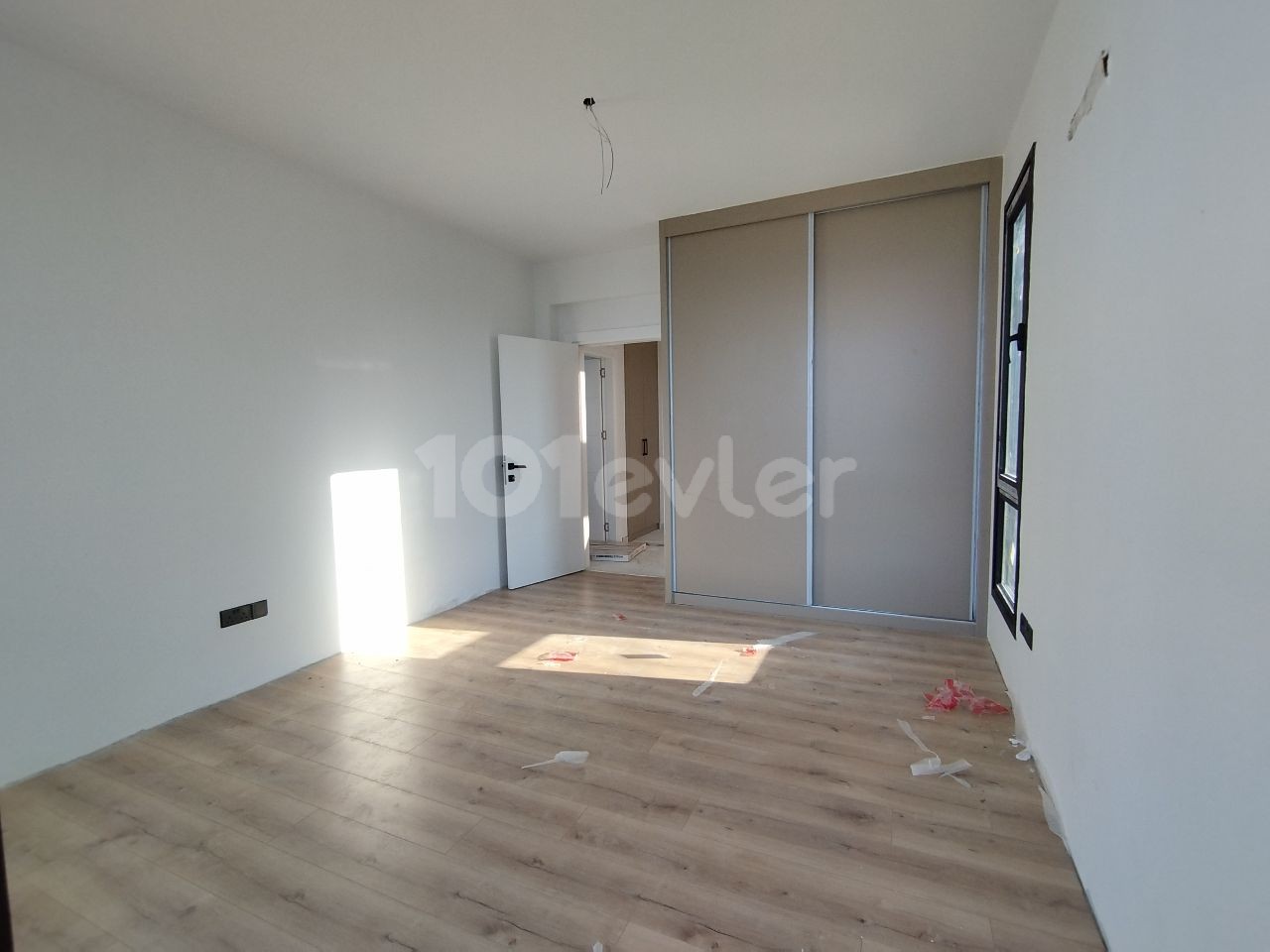 Girne Çatalköy Satılık Deniz Manzaralı 4+1 Havuzlu Villa