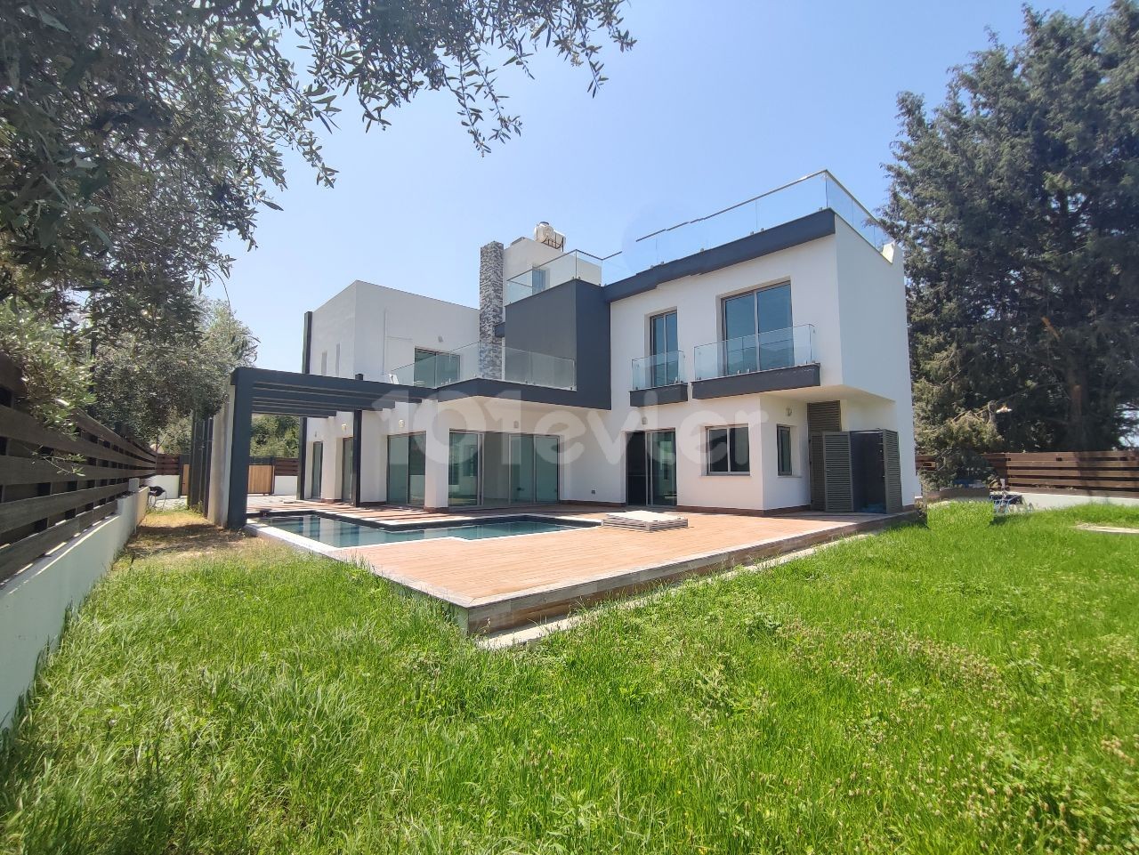 Exklusive Design Ultra Luxus Villa Zum Verkauf In Kyrenia Ozanköy ** 