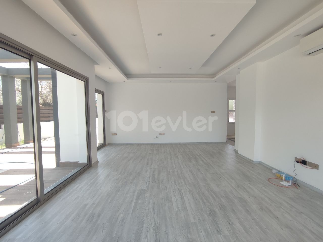 Exklusive Design Ultra Luxus Villa Zum Verkauf In Kyrenia Ozanköy ** 