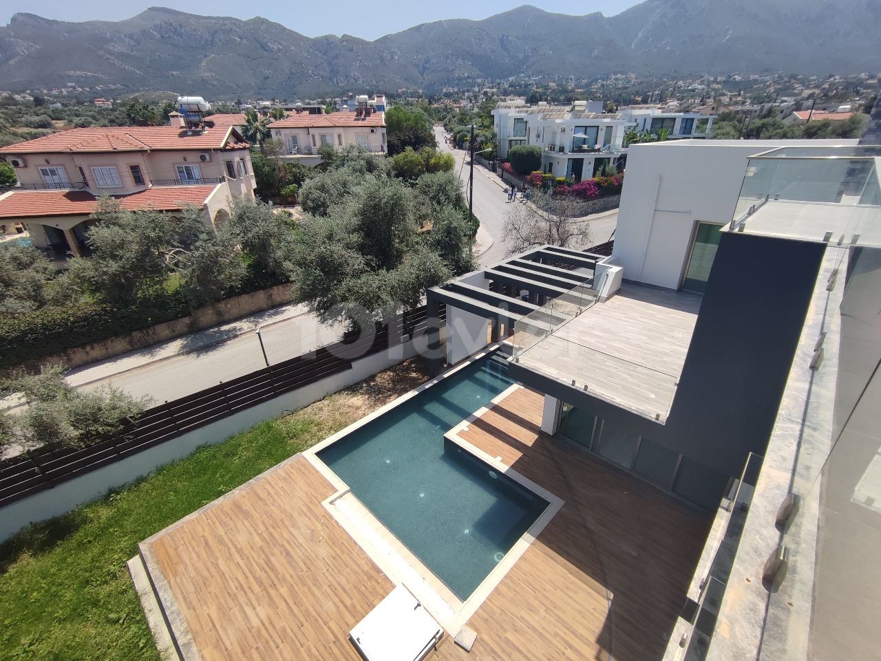 Exklusive Design Ultra Luxus Villa Zum Verkauf In Kyrenia Ozanköy ** 