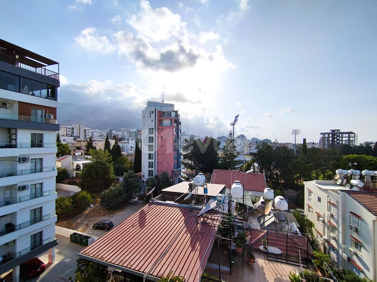 100m2 großes Penthouse zum Verkauf in Kyrenia Zentrum / hohe Mietrendite ** 