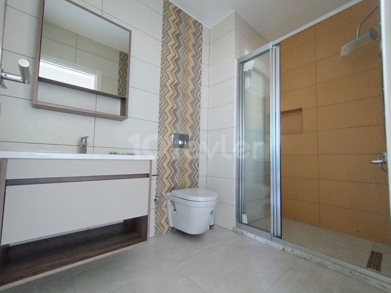 Flat To Rent in Girne Merkez, Kyrenia